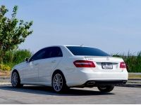 Mercedes Benz E300 3.0 Avantgarde Sports with Comand Online W212  ปี  2011 รูปที่ 2